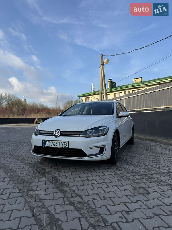 Хетчбек Volkswagen e-Golf 2018 в Львові