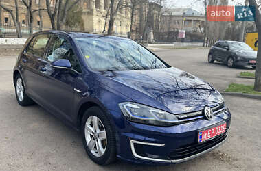 Хэтчбек Volkswagen e-Golf 2018 в Николаеве