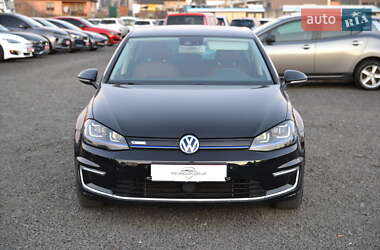 Хэтчбек Volkswagen e-Golf 2015 в 