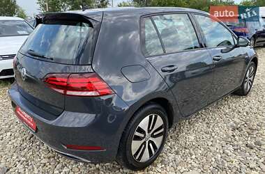 Хетчбек Volkswagen e-Golf 2020 в 