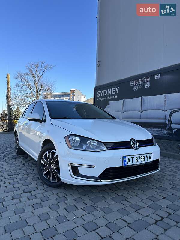 Хетчбек Volkswagen e-Golf 2014 в Івано-Франківську фото 2 Хетчбек Volkswagen e-Golf 2014 в Івано-Франківську