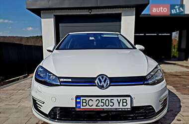 Хэтчбек Volkswagen e-Golf 2020 в 