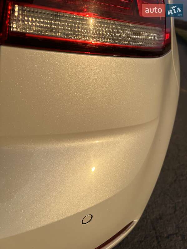 Хетчбек Volkswagen e-Golf 2017 в Полтаві