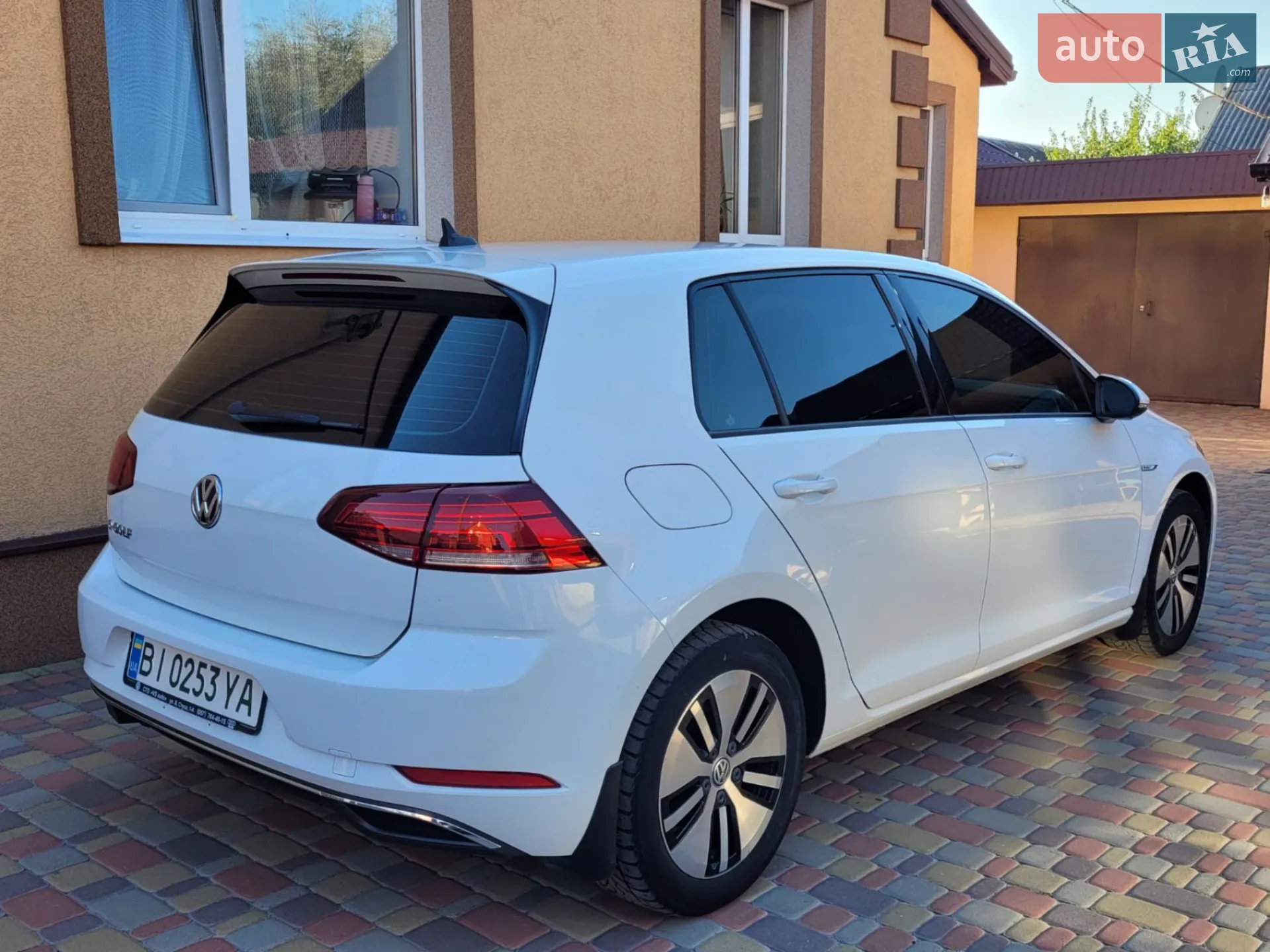 2017 Volkswagen Golf - мініатюра 32