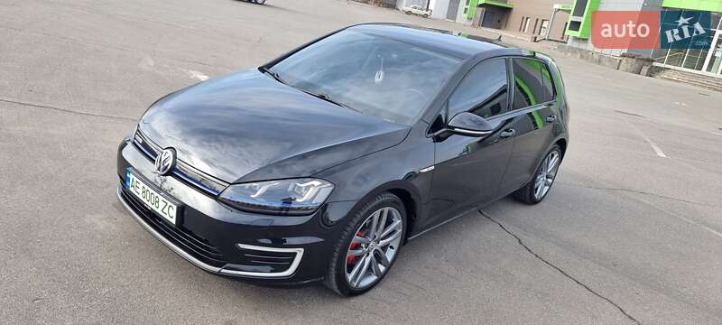 Хетчбек Volkswagen e-Golf 2015 в Кривому Розі