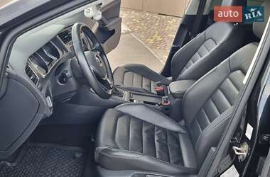 Хетчбек Volkswagen e-Golf 2015 в Кривому Розі