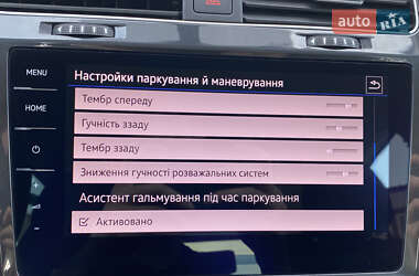 Хетчбек Volkswagen e-Golf 2020 в 