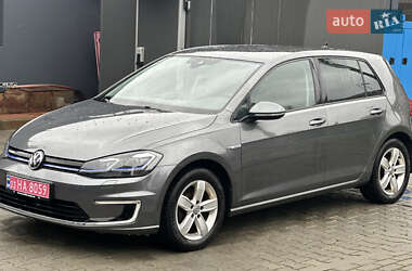 Хетчбек Volkswagen e-Golf 2017 в Львові