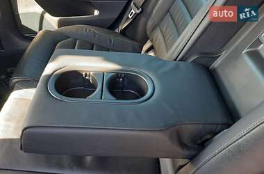 Хэтчбек Volkswagen e-Golf 2016 в 
