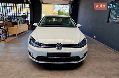 Volkswagen e-Golf 2016