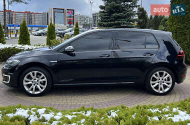 Хэтчбек Volkswagen e-Golf 2017 в 