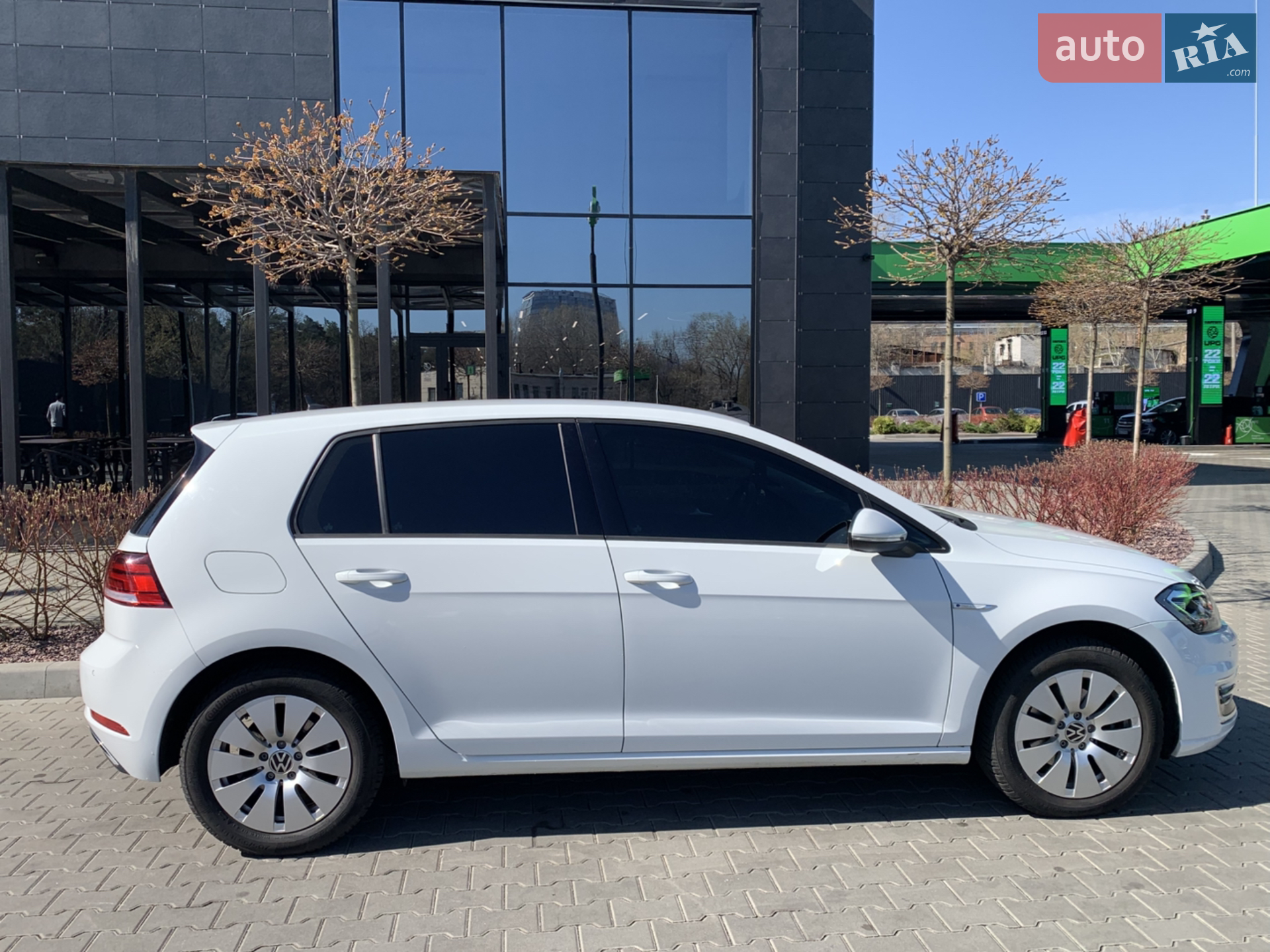 2020 Volkswagen Golf - мініатюра 8