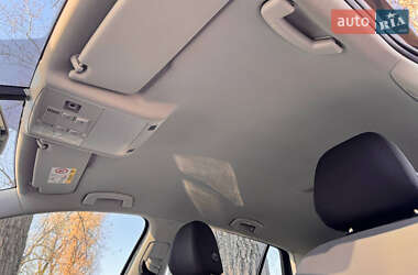 Хэтчбек Volkswagen e-Golf 2014 в 