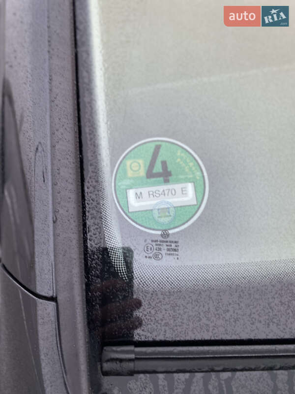 Хетчбек Volkswagen e-Golf 2019 в Києві