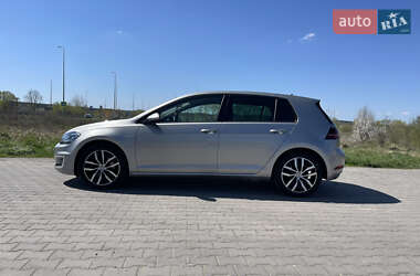 Хетчбек Volkswagen e-Golf 2019 в 