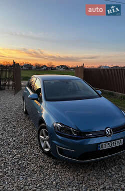 Хэтчбек Volkswagen e-Golf 2015 в Ивано-Франковске