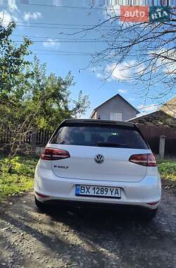 Volkswagen e-Golf 2014 Volkswagen e-Golf 2014