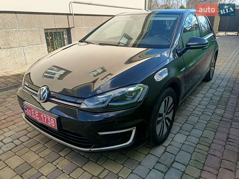 Хэтчбек Volkswagen e-Golf 2018 в Луцке