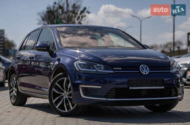 Хетчбек Volkswagen e-Golf 2019 в 