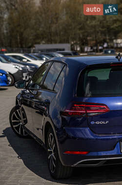 Хетчбек Volkswagen e-Golf 2019 в 