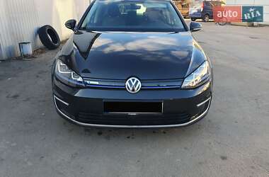 Volkswagen e-Golf 2017 Volkswagen e-Golf 2017
