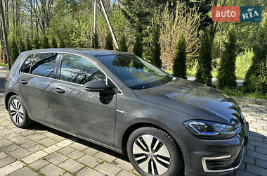 Хетчбек Volkswagen e-Golf 2020 в Трускавці