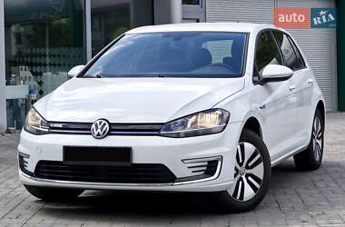 Хетчбек Volkswagen e-Golf 2019 в 