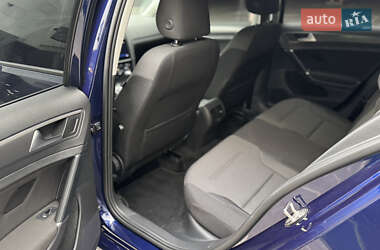 Хетчбек Volkswagen e-Golf 2020 в 