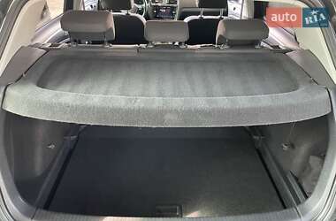 Хэтчбек Volkswagen e-Golf 2019 в 