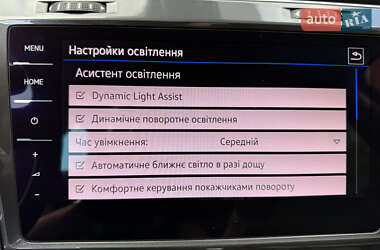 Хэтчбек Volkswagen e-Golf 2020 в 