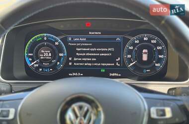Хетчбек Volkswagen e-Golf 2020 в 