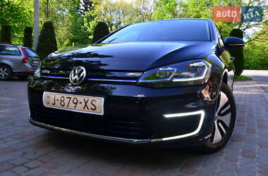 Хетчбек Volkswagen e-Golf 2020 в 