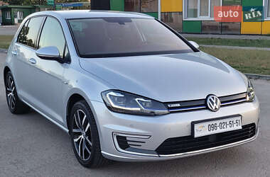 Volkswagen e-Golf 2020 Volkswagen e-Golf 2020