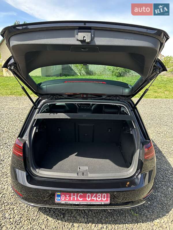 Хетчбек Volkswagen e-Golf 2018 в Луцьку