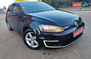 Хэтчбек Volkswagen e-Golf 2015 в 