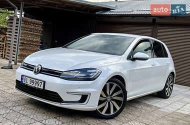 Хэтчбек Volkswagen e-Golf 2017 в Львове