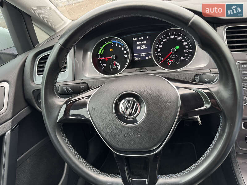 Хетчбек Volkswagen e-Golf 2015 в Бердичеві