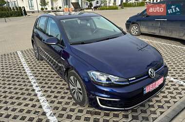 Volkswagen e-Golf 2017
