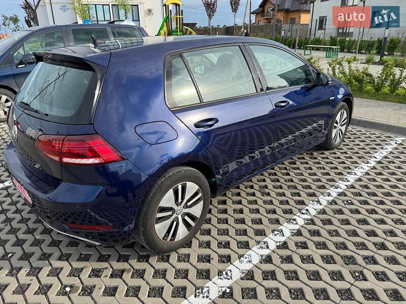 Хетчбек Volkswagen e-Golf 2017 в Луцьку