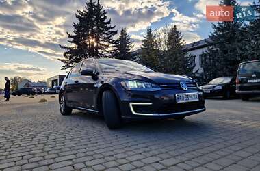Хетчбек Volkswagen e-Golf 2017 в Мукачевому