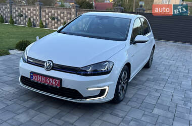 Volkswagen e-Golf 2015 Volkswagen e-Golf 2015