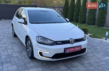 Хэтчбек Volkswagen e-Golf 2015 в 