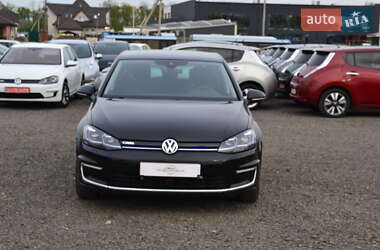 Хетчбек Volkswagen e-Golf 2018 в 