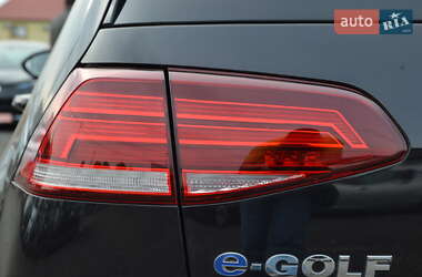 Хетчбек Volkswagen e-Golf 2018 в 
