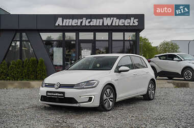Хетчбек Volkswagen e-Golf 2018 в Чернівцях