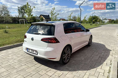 Хетчбек Volkswagen e-Golf 2014 в 