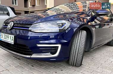 Volkswagen e-Golf 2020 Volkswagen e-Golf 2020