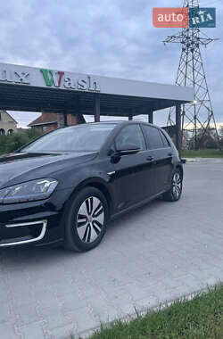 Хэтчбек Volkswagen e-Golf 2014 в 