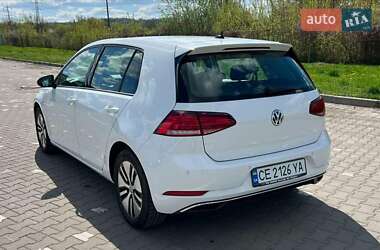 Хетчбек Volkswagen e-Golf 2018 в 