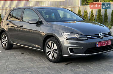 Хетчбек Volkswagen e-Golf 2019 в 